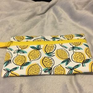 Ipsy lemons makeup bag
